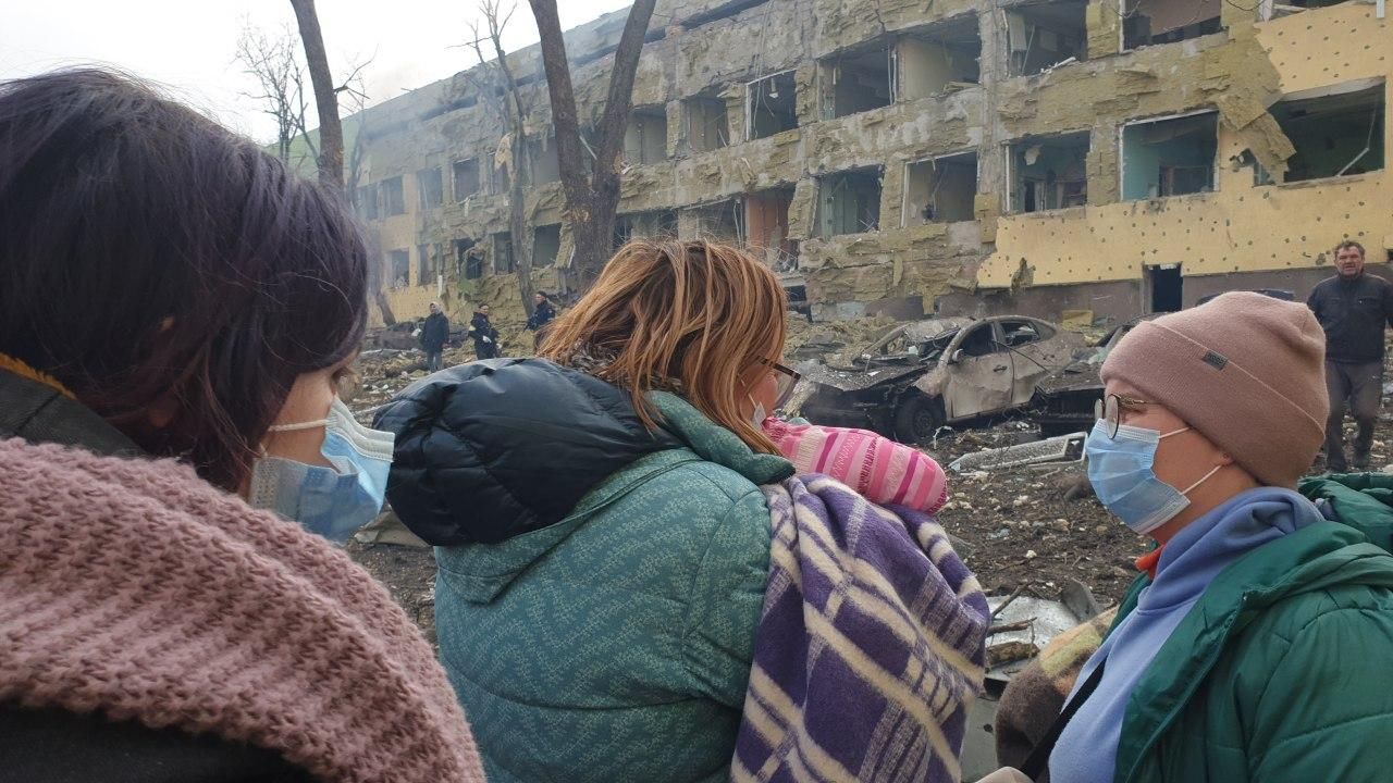 Умышленные убийства и обстрел роддома: ОБСЕ подтвердила военные преступления России в Мариуполе - 24 Канал