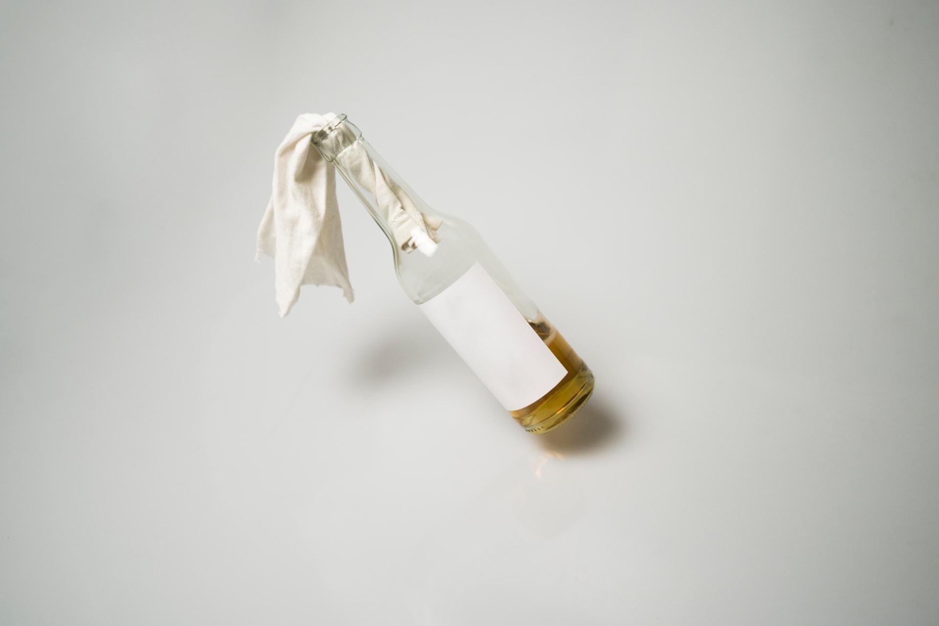 В виллу российского бизнесмена Тимура Зайнутдинова бросили "коктейль Молотова" - 24 Канал В виллу российского бизнесмена Тимура Зайнутдинова бросили "коктейль Молотова" - 24 Канал