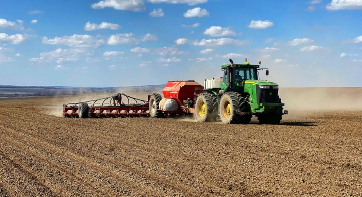 Посевная кампания в Одесской области продолжается днем и ночью, – Братчук Посевная кампания в Одесской области продолжается днем и ночью, – Братчук