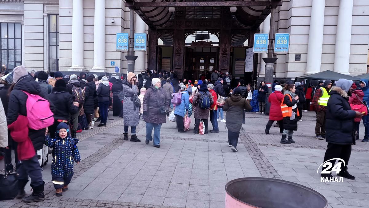 "Никто не остался без помощи": как Львов стал гуманитарным штабом для всей Украины