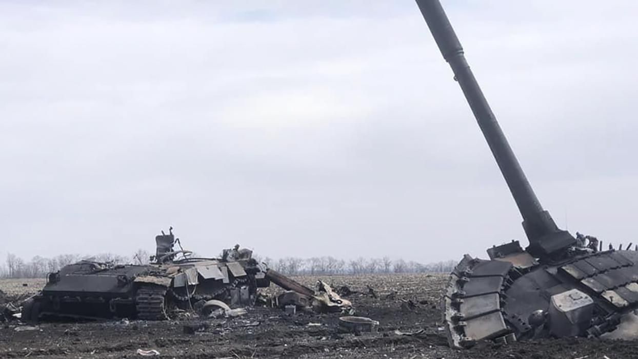 Уничтожили 4 танка и 6 БТР: успехи украинских защитников в зоне ООС в сутки