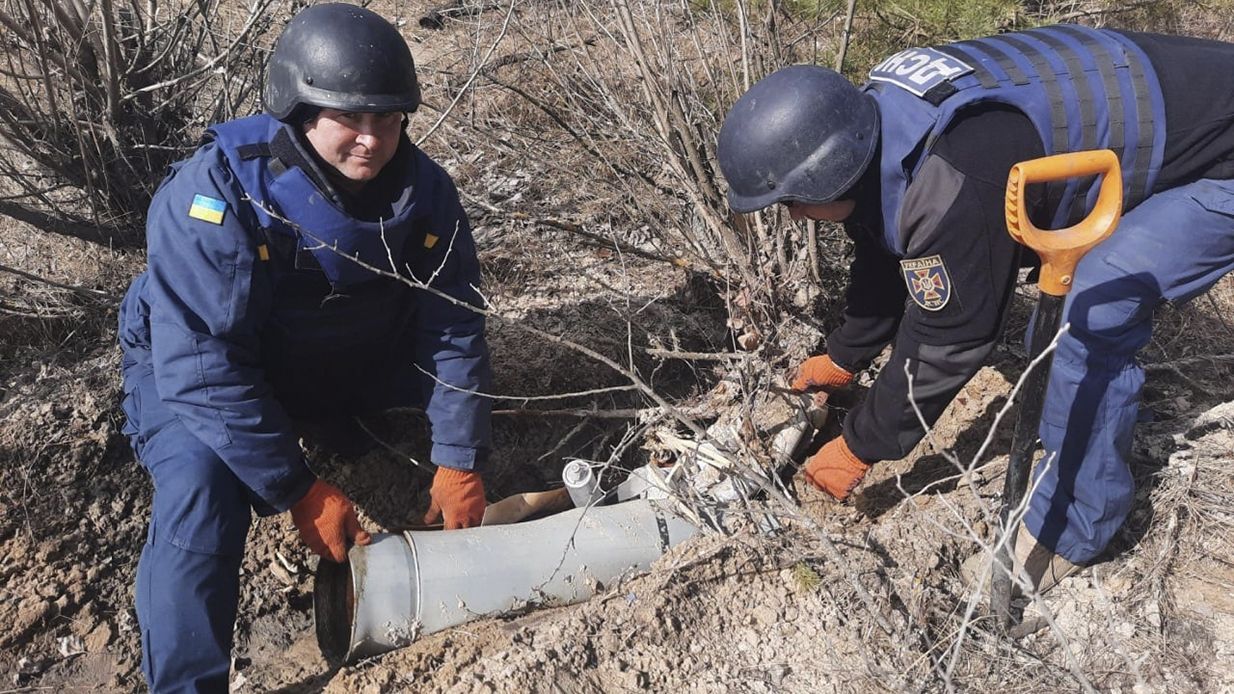 Від початку війни піротехніки вже знешкодили 63,5 тисячі вибухонебезпечних предметів - 24 Канал