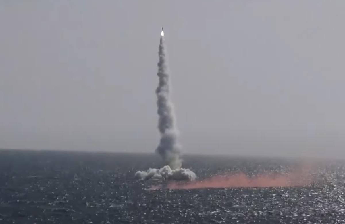 Япония отреагировала на использование Россией крылатых ракет в Японском море Япония отреагировала на использование Россией крылатых ракет в Японском море