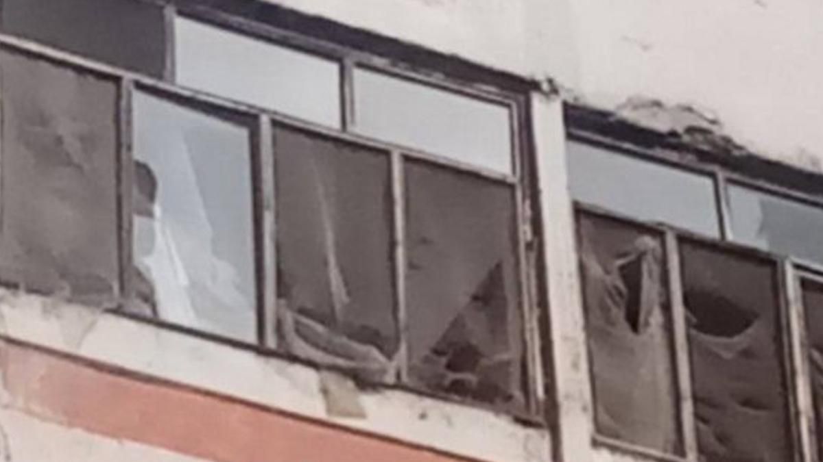 Два человека погибли из-за обстрела в Таврийске на Херсонщине: есть раненые Два человека погибли из-за обстрела в Таврийске на Херсонщине: есть раненые