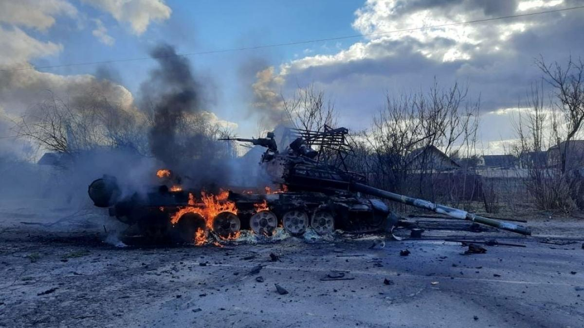 Украинские воины уже уничтожили более 20 тысяч россиян - 24 Канал Украинские воины уже уничтожили более 20 тысяч россиян - 24 Канал