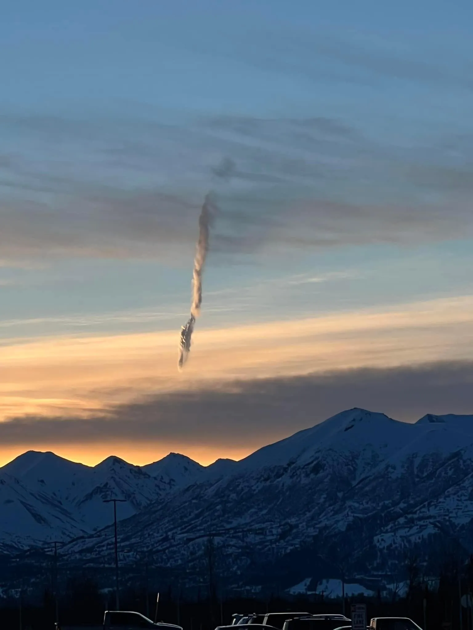 Следует в небе с другого ракурса Следует в небе с другого ракурса