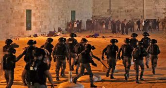 Более 150 человек пострадали во время беспорядков в Иерусалиме на Храмовой горе