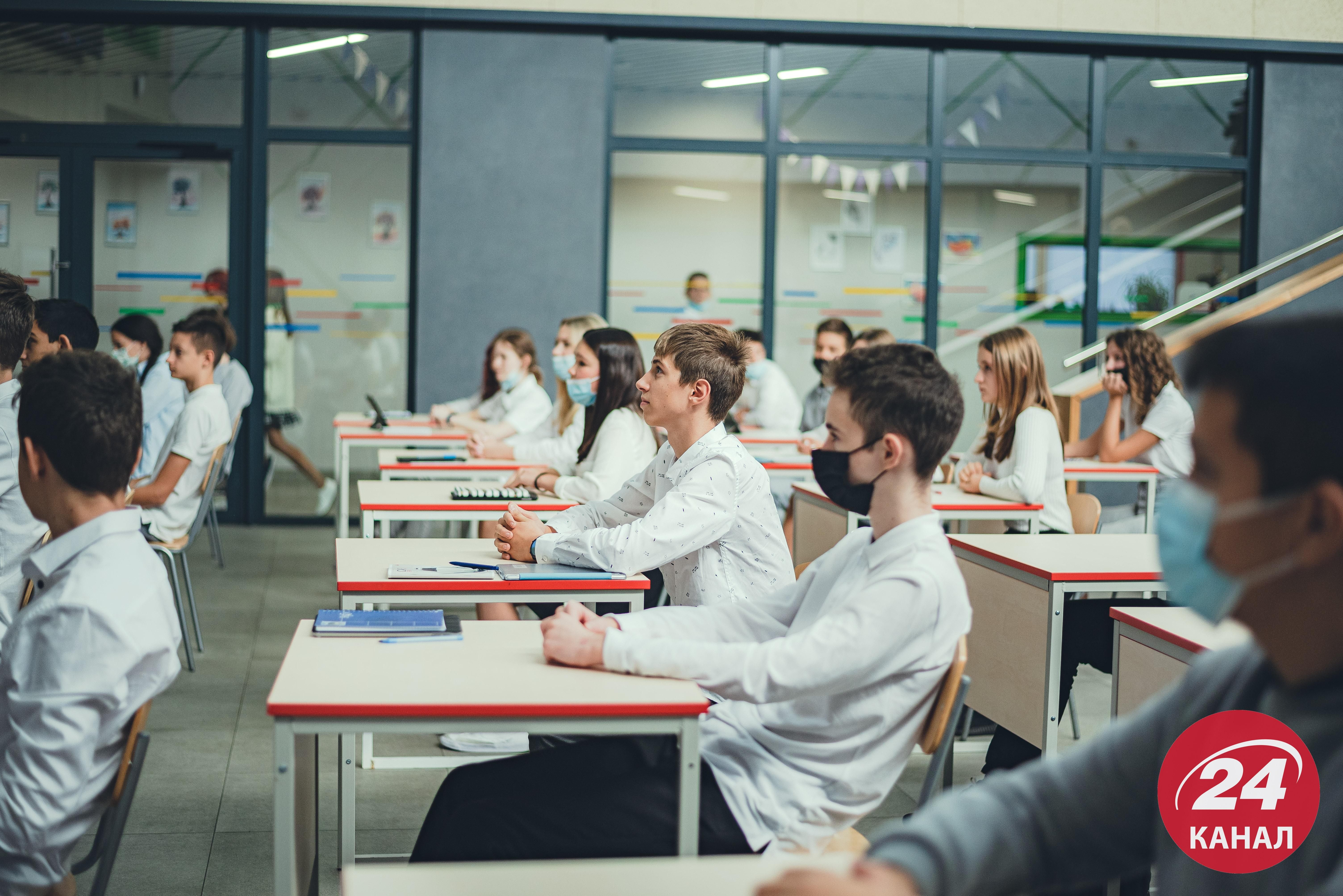 Решения уже назрели, –  омбудсмен назвал условие для преподавания русского в школах