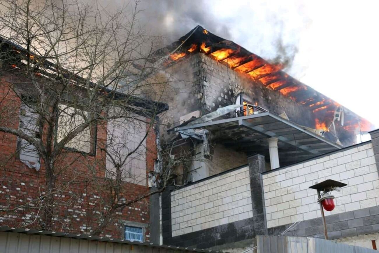 У Харкові рятувальники ліквідували масштабну пожежу, яка спалахнула через обстріли росіян - 24 Канал У Харкові рятувальники ліквідували масштабну пожежу, яка спалахнула через обстріли росіян - 24 Канал