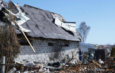 Розбомблені будинки, зруйнована школа: Велика Димерка – ще один населений пункт, який постраждав