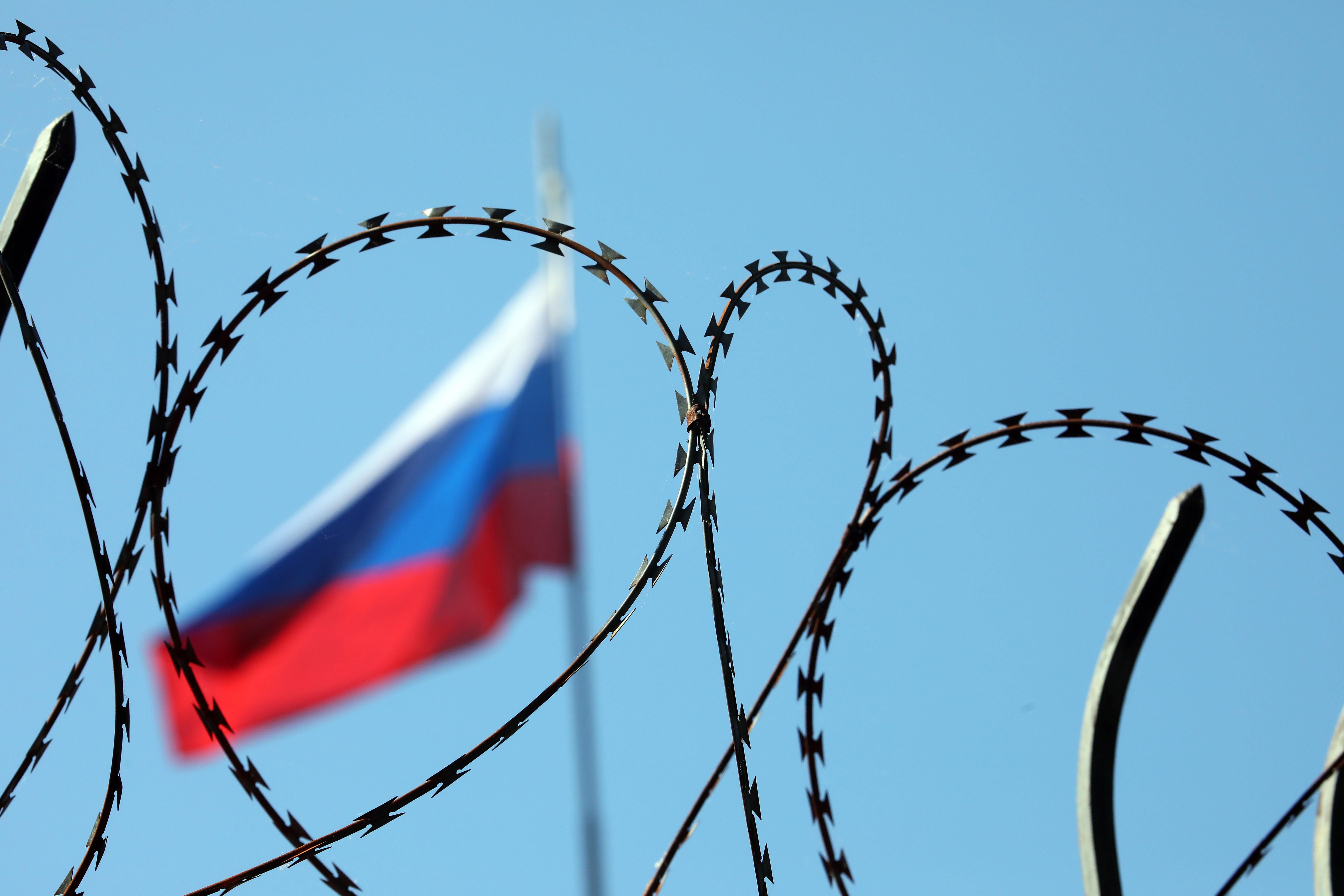Росія буде знищена навіть після згортання санкцій, – економіст Устенко - 24 Канал