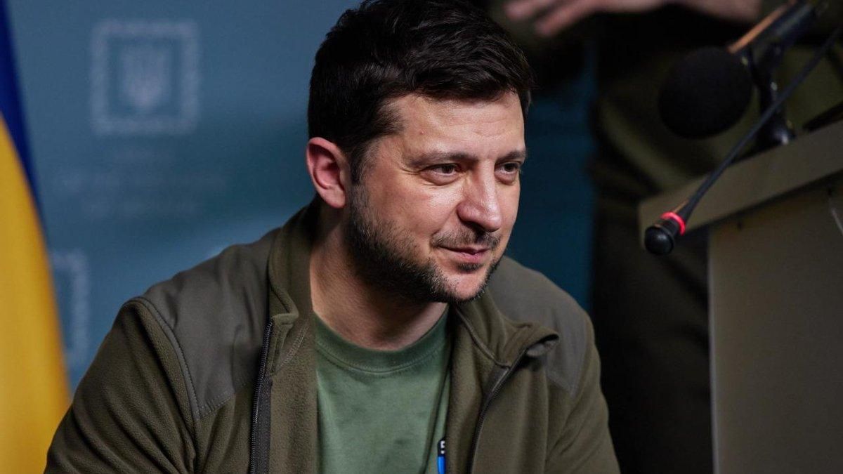 Уже майже закінчили заповнювати опитувальник щодо членства в ЄС, – Зеленський - 24 Канал Уже майже закінчили заповнювати опитувальник щодо членства в ЄС, – Зеленський - 24 Канал