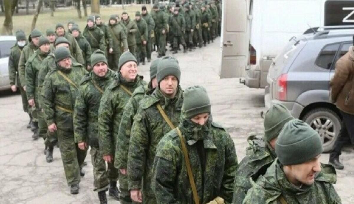 План Росії  з мобілізації 26 000 "резервістів" окупованого Донбасу фактично зірвано - 24 Канал