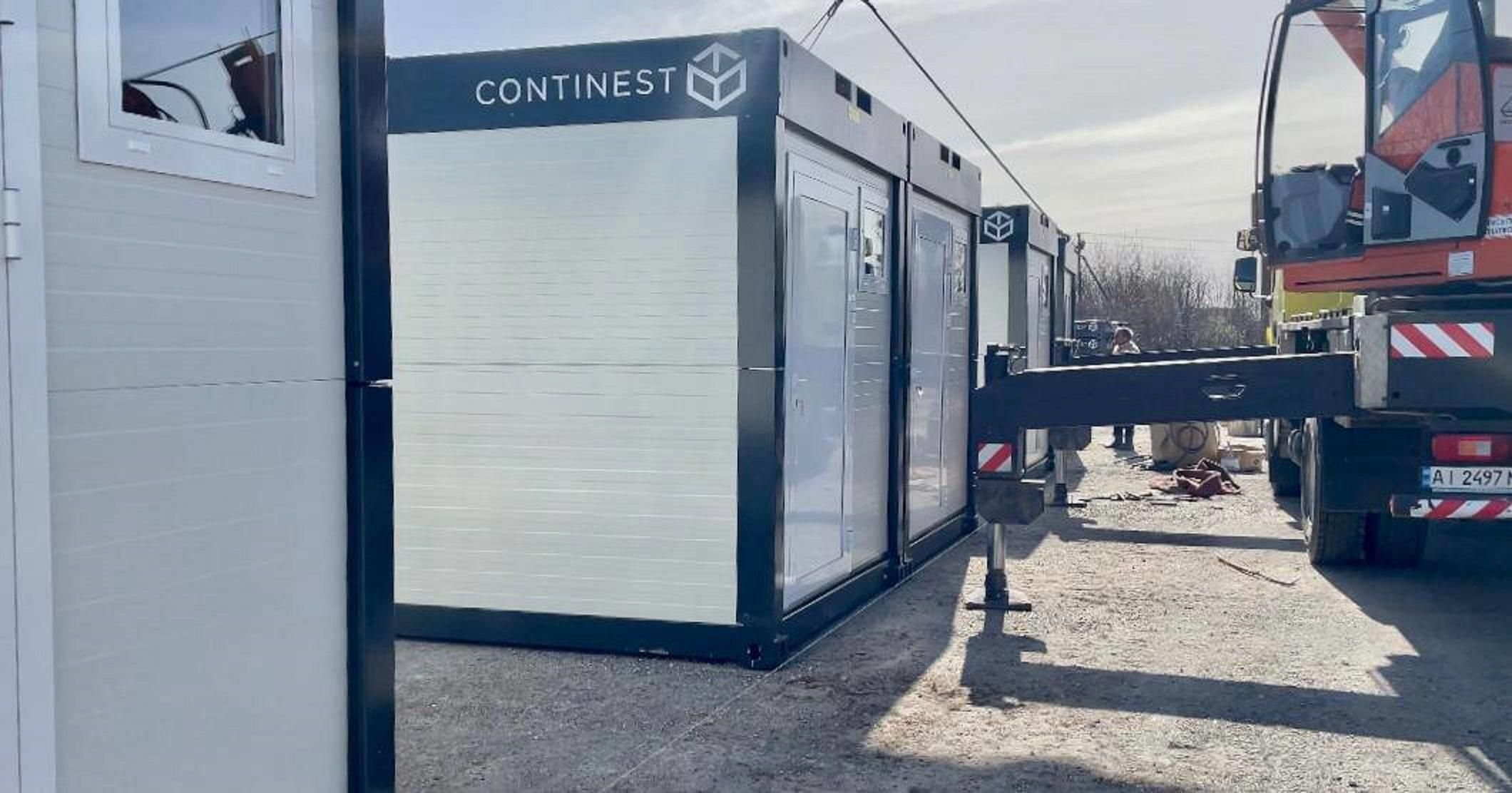 У Бородянці встановили модульні будинки для проживання рятувальників та волонтерів - 24 Канал У Бородянці встановили модульні будинки для проживання рятувальників та волонтерів - 24 Канал