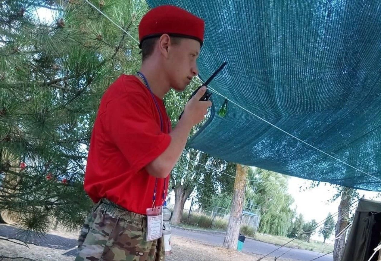 На оккупированном Донбассе россияне мобилизуют детей в армию На оккупированном Донбассе россияне мобилизуют детей в армию