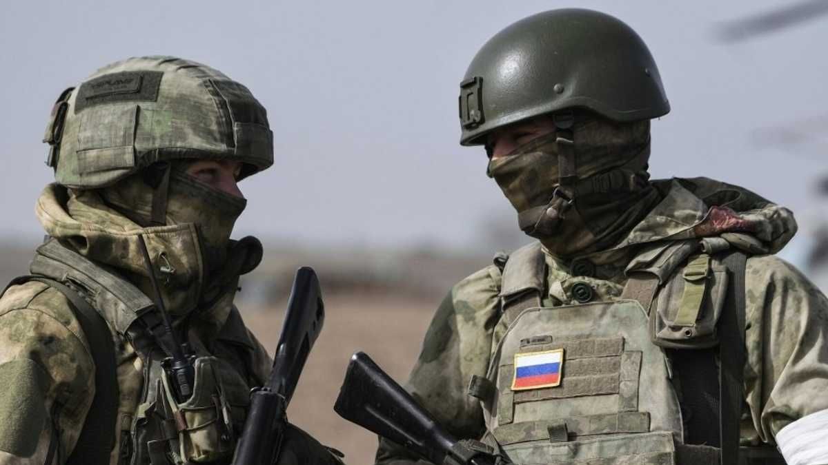 Военкоматы в России агитируют резервистов на короткие контракты сроком от 3 месяцев