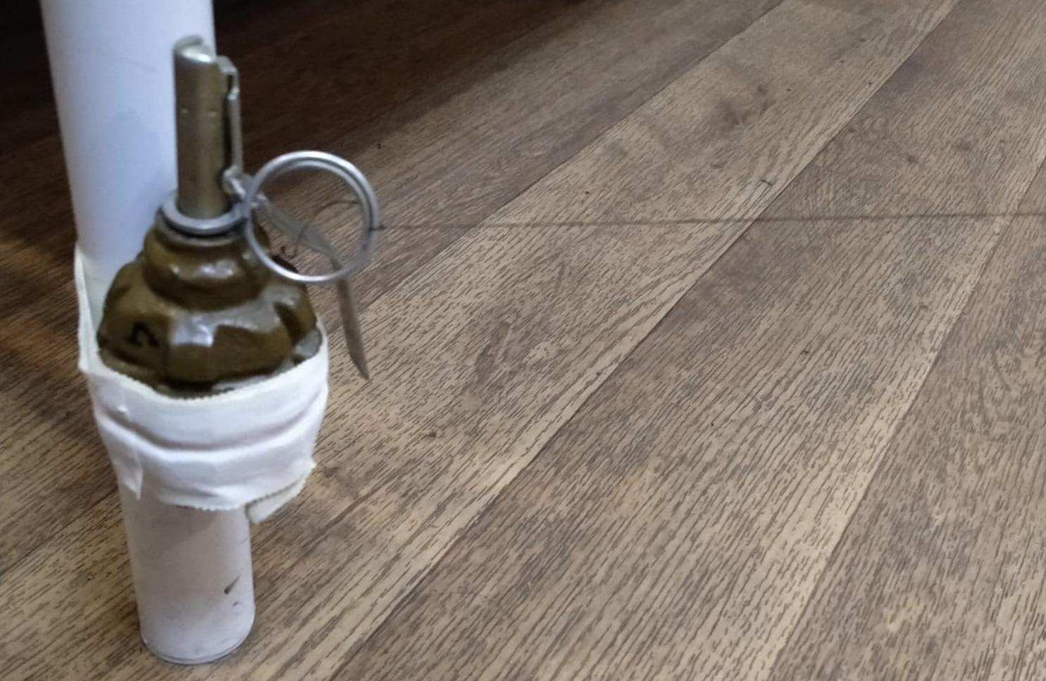 В селе под Киевом подросток взорвался на растяжке - 24 Канал