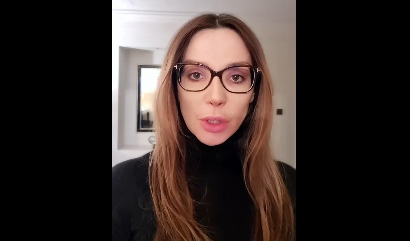 Марченко обратилась к своему куму Путину: просит помочь освободить Медведчука Марченко обратилась к своему куму Путину: просит помочь освободить Медведчука