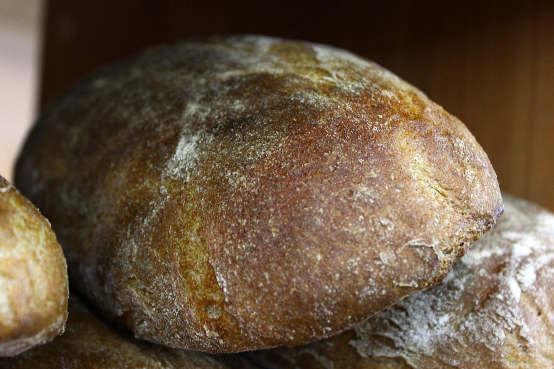 В Мариуполе оккупанты дают людям только хлеб и воду, но грузы Украины с едой не пропускают - 24 Канал В Мариуполе оккупанты дают людям только хлеб и воду, но грузы Украины с едой не пропускают - 24 Канал