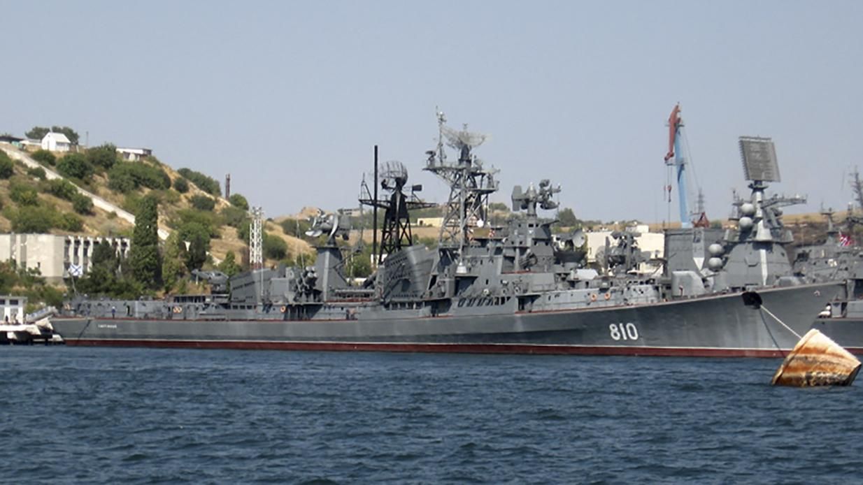 Російський флот з крилатими ракетами маневрує у Чорному морі: загроза ударів – висока - 24 Канал