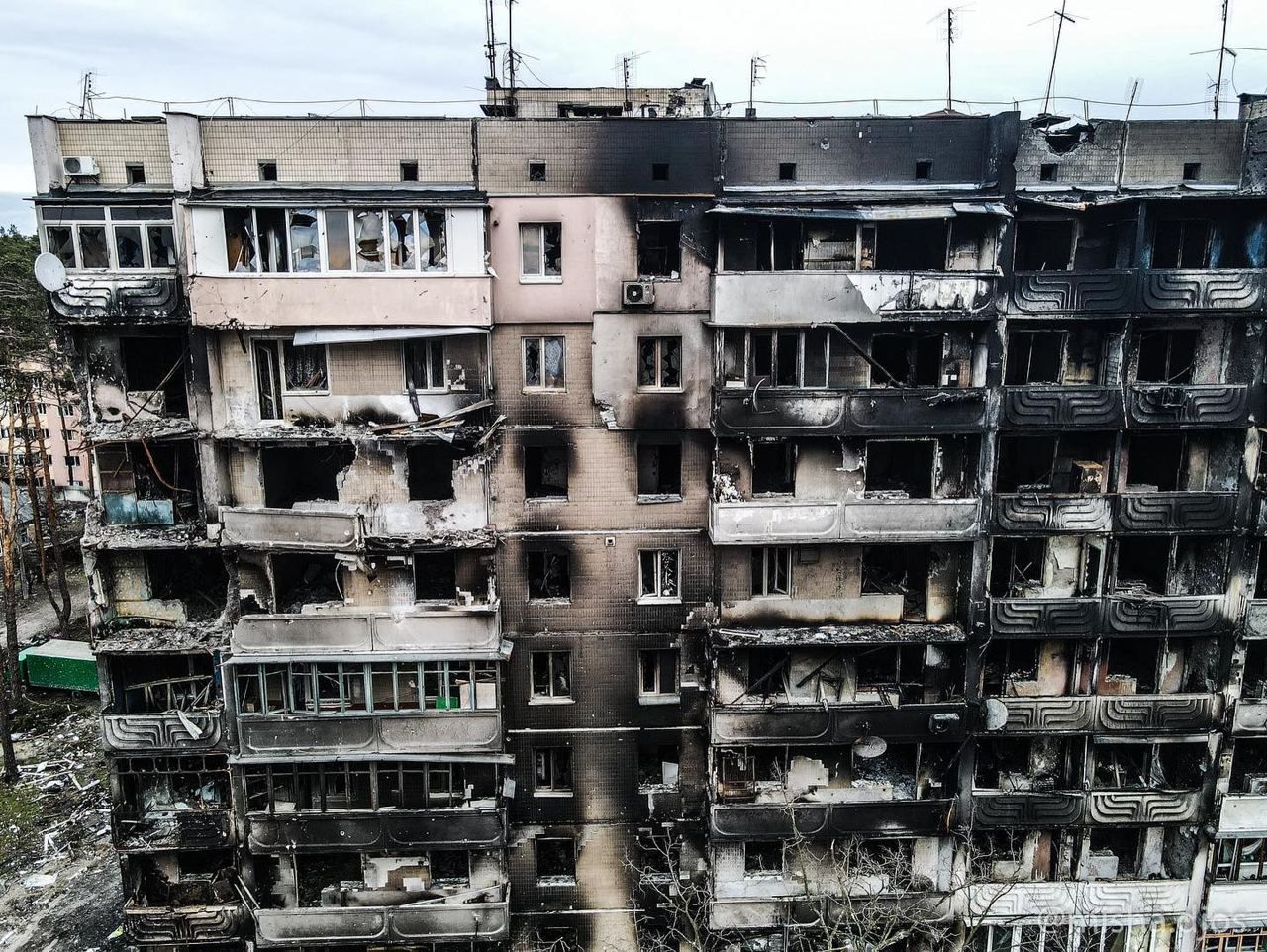 Россияне будут отвечать за все, что сделали, – Зеленский опубликовал фото разрушенных городов - 24 Канал