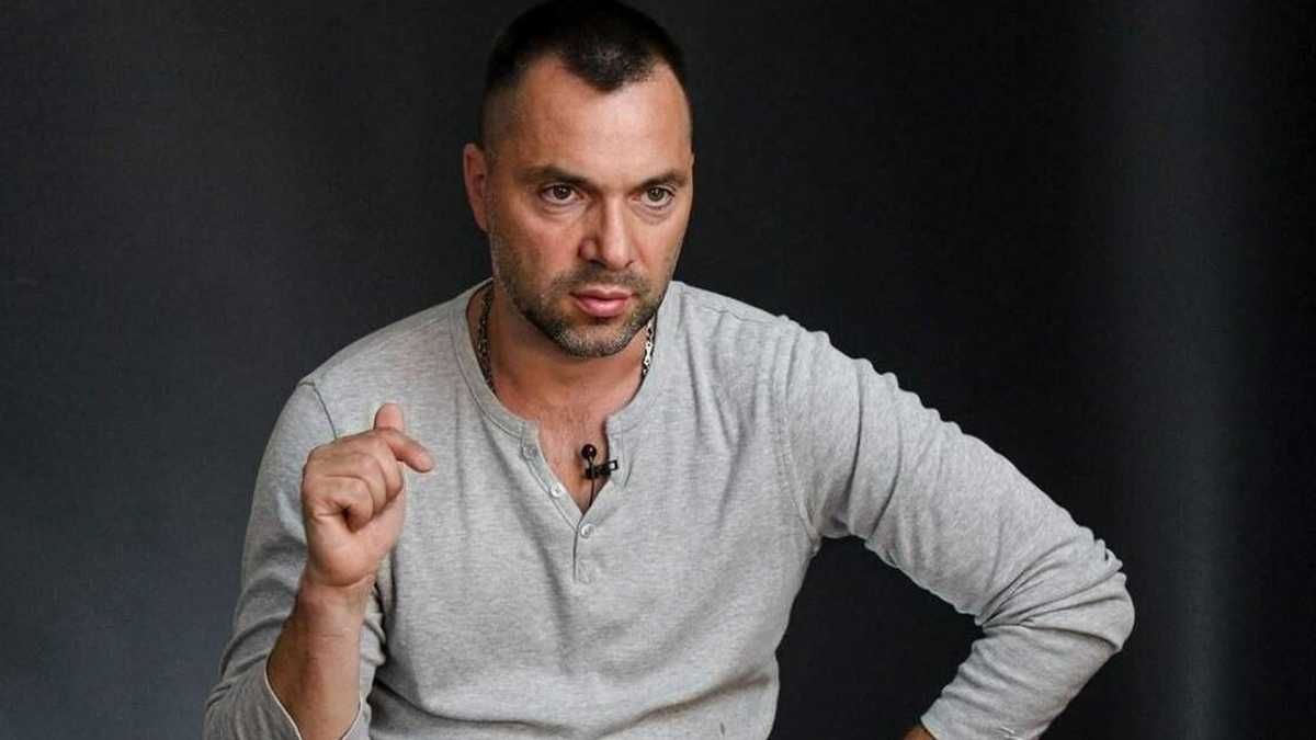 Оккупантов остановили, это последние их солдаты, – Арестович объяснил, почему ВСУ не наступают Оккупантов остановили, это последние их солдаты, – Арестович объяснил, почему ВСУ не наступают