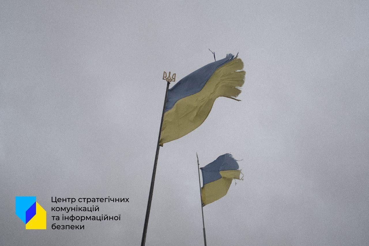 В Чернигове оккупанты расстреляли могилы погибших на Донбассе: журналист показал фото места В Чернигове оккупанты расстреляли могилы погибших на Донбассе: журналист показал фото места