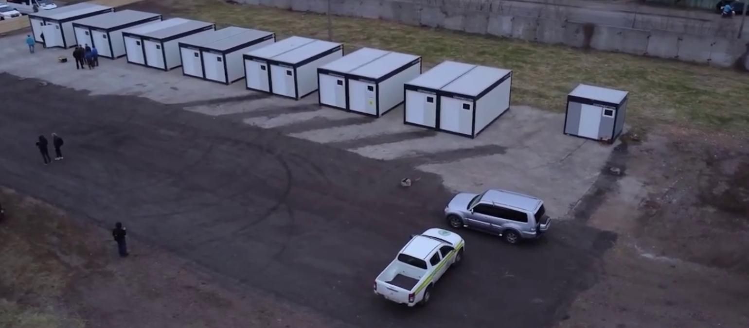 У Бородянці встановили модульні будиночки для волонтерів та рятувальників - 24 Канал У Бородянці встановили модульні будиночки для волонтерів та рятувальників - 24 Канал