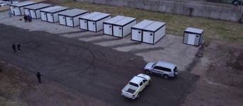 В Бородянке установили модульные домики для волонтеров и спасателей