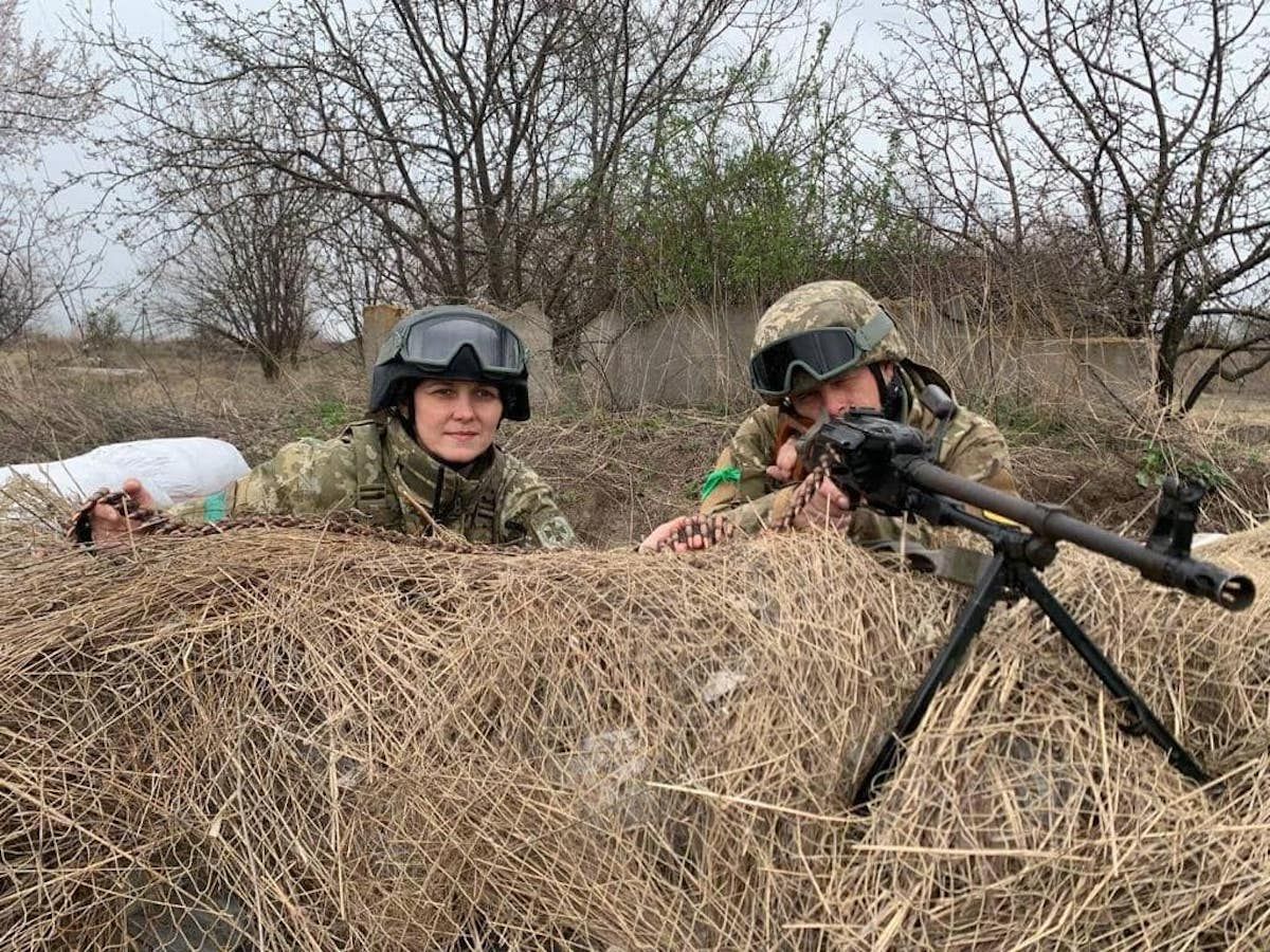 Один із найкращих бойових розрахунків: сім'я прикордонників пліч-о-пліч боронить Україну - 24 Канал