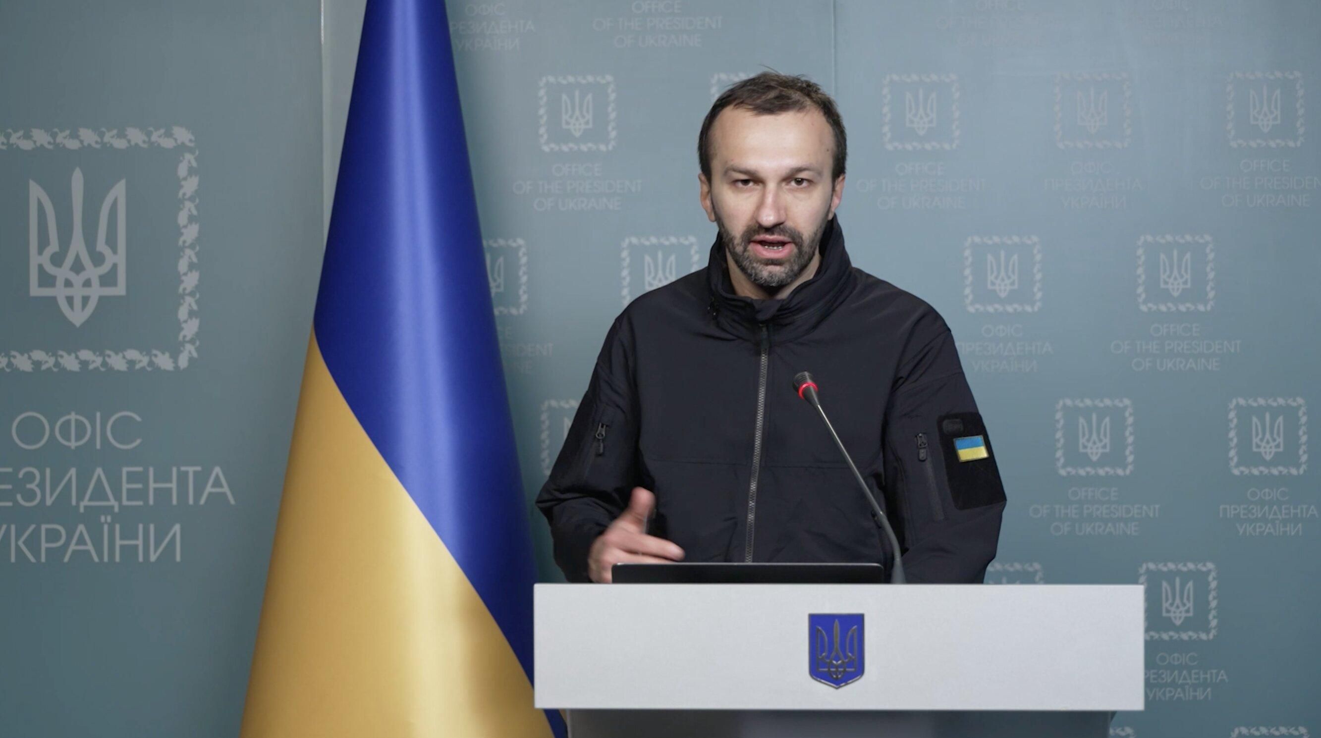 На парах российским студентам говорят о "необходимости" войны против Украины, – Лещенко На парах российским студентам говорят о "необходимости" войны против Украины, – Лещенко