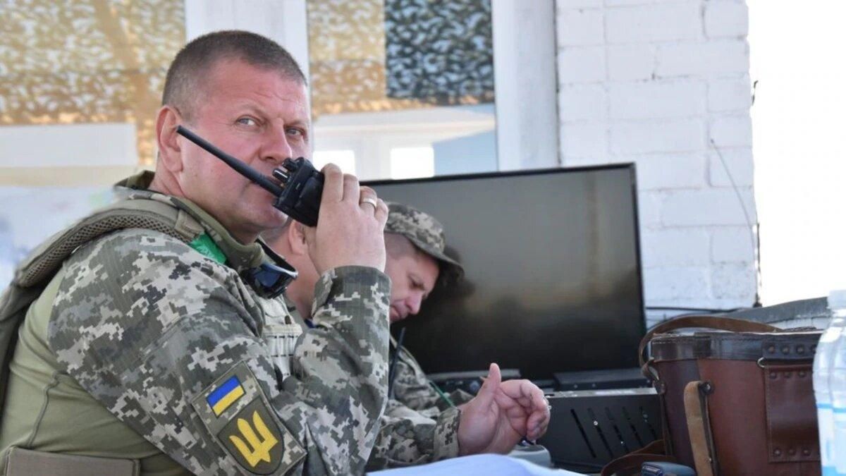 Делают все возможное, – Залужный о поддержке защитников Мариуполя