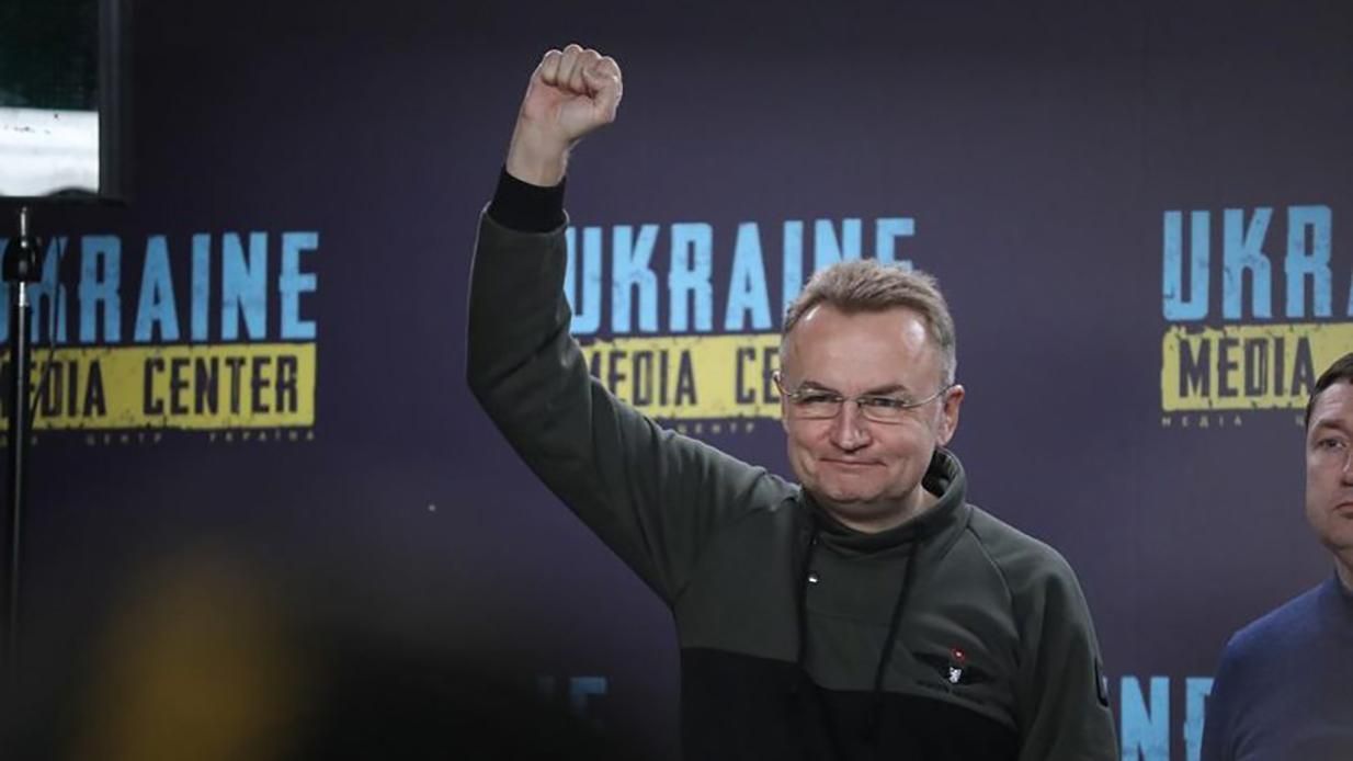 Ворог повинен розуміти, що наша армія – це 40 мільйонів українців, – Садовий Ворог повинен розуміти, що наша армія – це 40 мільйонів українців, – Садовий