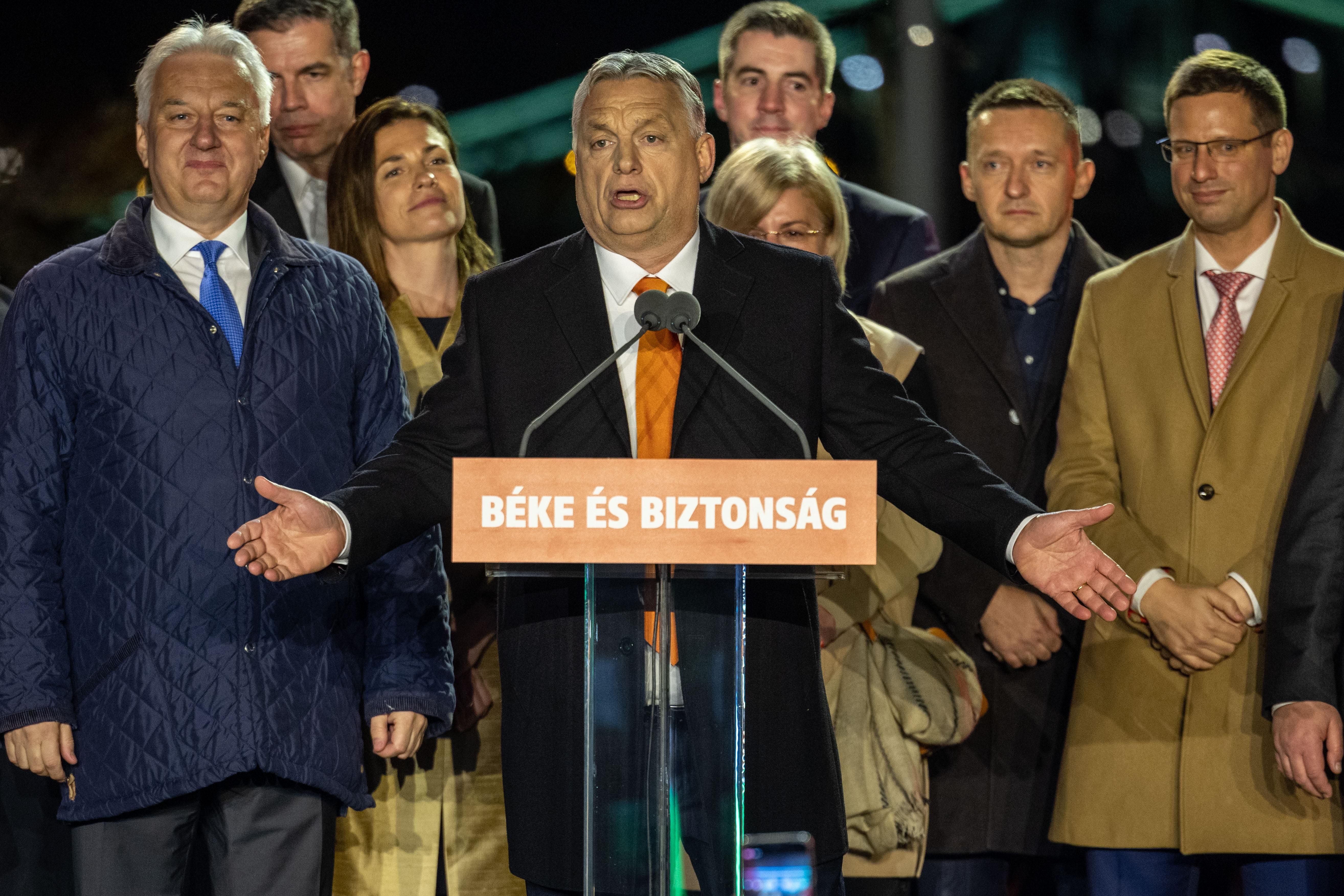 Війна показала, хто друг, – Піонтковський про позицію Шольца, Маркона і Орбана - 24 Канал Війна показала, хто друг, – Піонтковський про позицію Шольца, Маркона і Орбана - 24 Канал