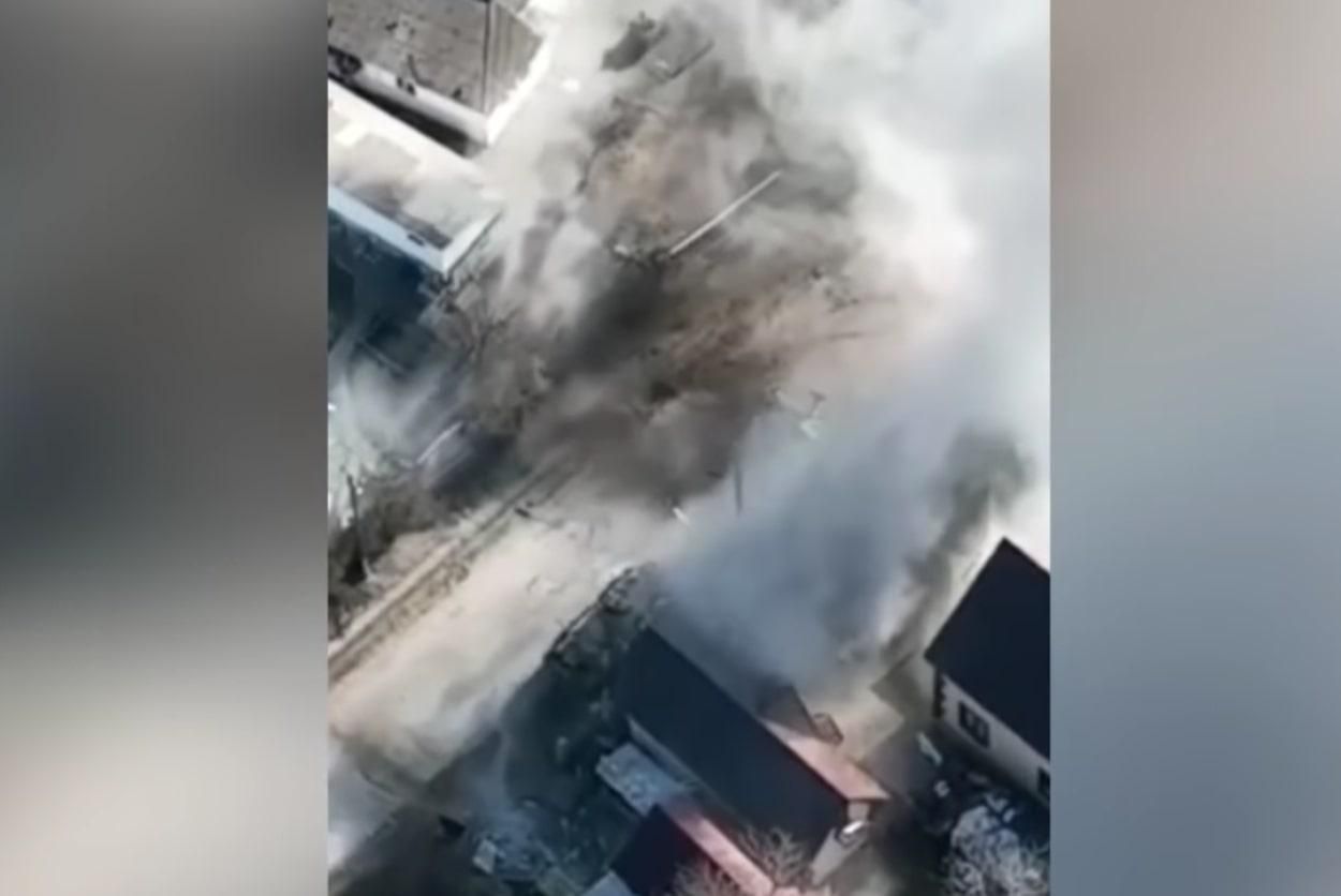 Обстріли Львова, опитувальник ЄС, знищення окупантів: відеодайджест 54-го дня війни Обстріли Львова, опитувальник ЄС, знищення окупантів: відеодайджест 54-го дня війни