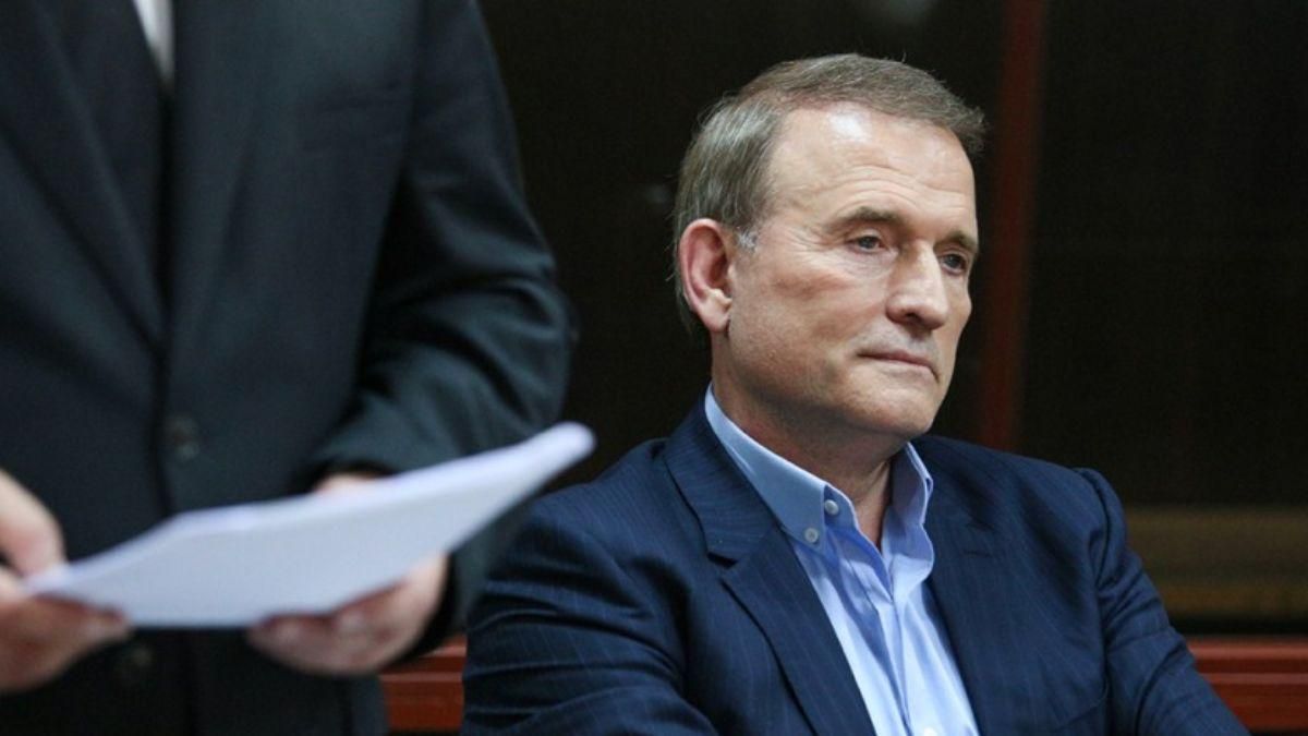 Яйца "Фаберже", 100 картин и оружие: в домах Медведчука снова провели обыски - 24 Канал Яйца "Фаберже", 100 картин и оружие: в домах Медведчука снова провели обыски - 24 Канал