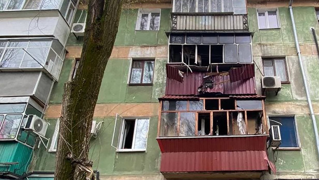 Вот так спасает "русский мир": последствия ночного обстрела оккупантов в Зеленодольске Вот так спасает "русский мир": последствия ночного обстрела оккупантов в Зеленодольске