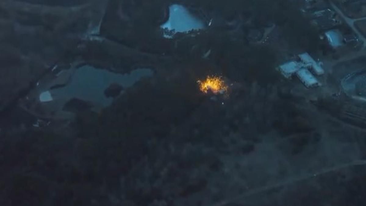 Артиллеристы вместе с операторами беспилотников эффектно уничтожают оккупантов: интересное видео Артиллеристы вместе с операторами беспилотников эффектно уничтожают оккупантов: интересное видео