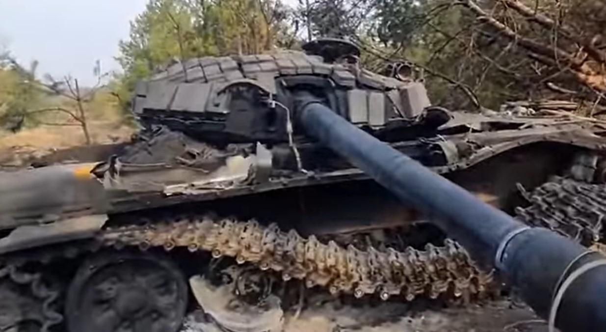"Грустный танк": ВСУ продолжают эффектно уничтожать технику российских оккупантов "Грустный танк": ВСУ продолжают эффектно уничтожать технику российских оккупантов