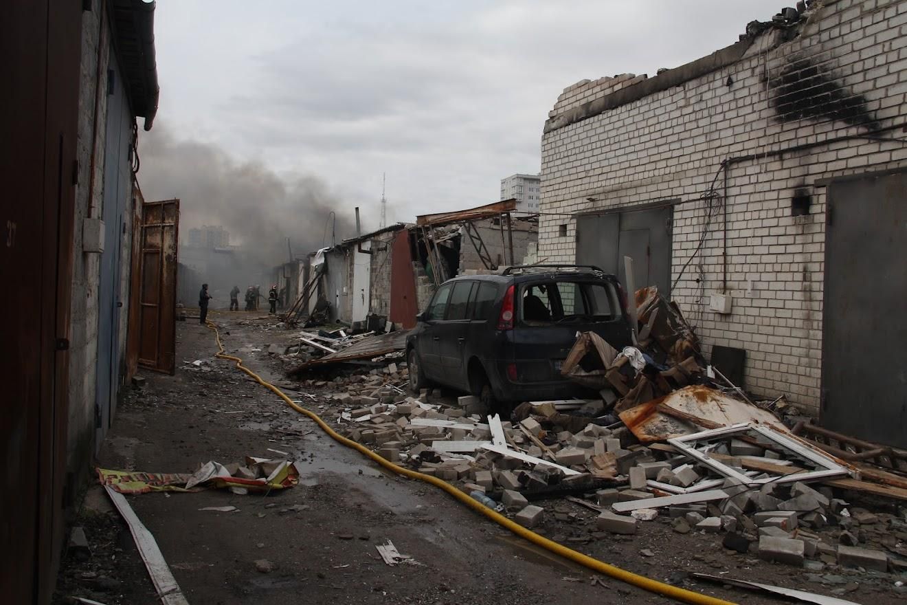 Троє жителів Харкова загинули, 16 – поранено від російських обстрілів - 24 Канал Троє жителів Харкова загинули, 16 – поранено від російських обстрілів - 24 Канал