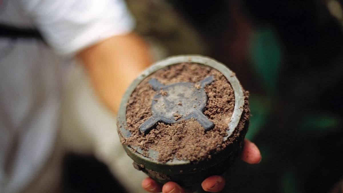 Мінування, обшуки та викрадення людей: військові розповіли про ситуацію на Херсонщині - 24 Канал Мінування, обшуки та викрадення людей: військові розповіли про ситуацію на Херсонщині - 24 Канал