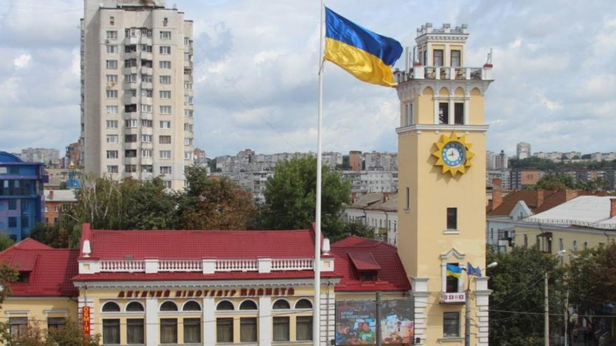 На Хмельниччині у Великодню ніч не буде комендантської години: також дозволять продаж алкоголю На Хмельниччині у Великодню ніч не буде комендантської години: також дозволять продаж алкоголю