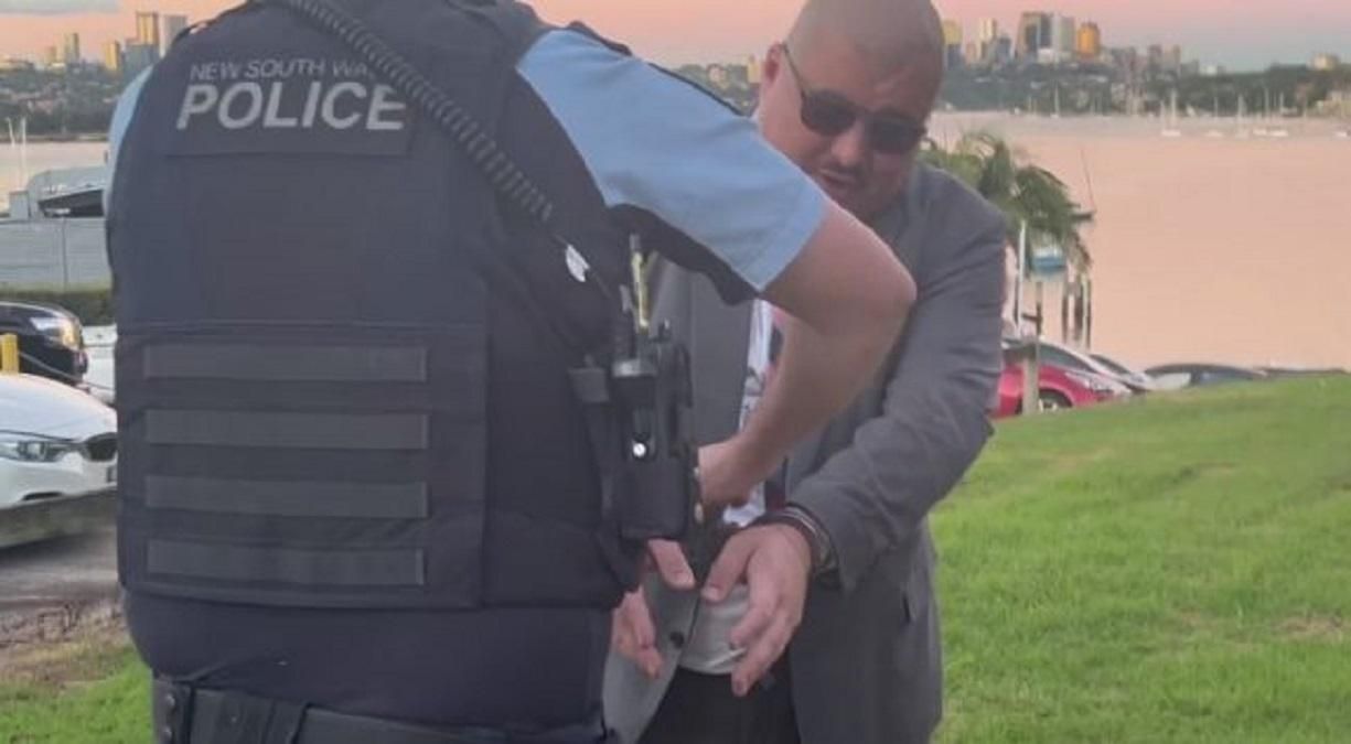 В Австралії заарештували організатора Z-автопробігу Семена Бойкова В Австралії заарештували організатора Z-автопробігу Семена Бойкова