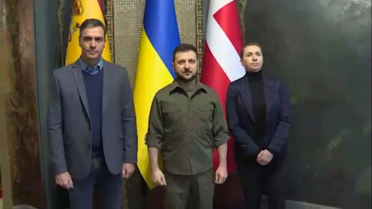 Зеленський з прем'єрами Данії та Іспанії / Скриншот з відео Зеленський з прем'єрами Данії та Іспанії / Скриншот з відео