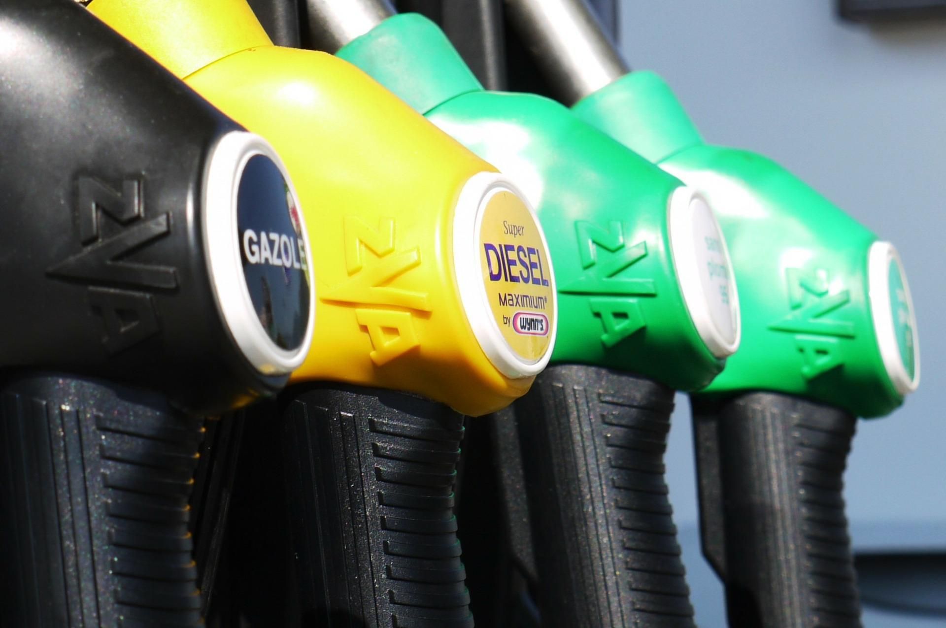 Дефіцит пального: коли на АЗС буде вдосталь бензину й дизелю - Економіка