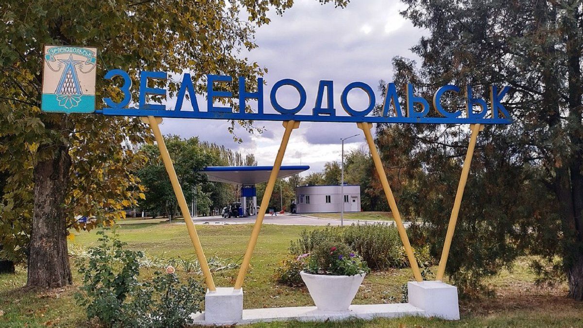 В результате обстрела Зеленодольска на Днепропетровщине местные были без света и воды В результате обстрела Зеленодольска на Днепропетровщине местные были без света и воды