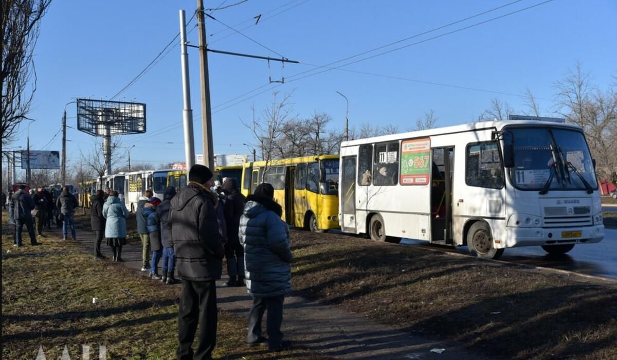 Окупант самовільно викрав старшого гумконвою на Херсонщині й хотів обміняти на військових