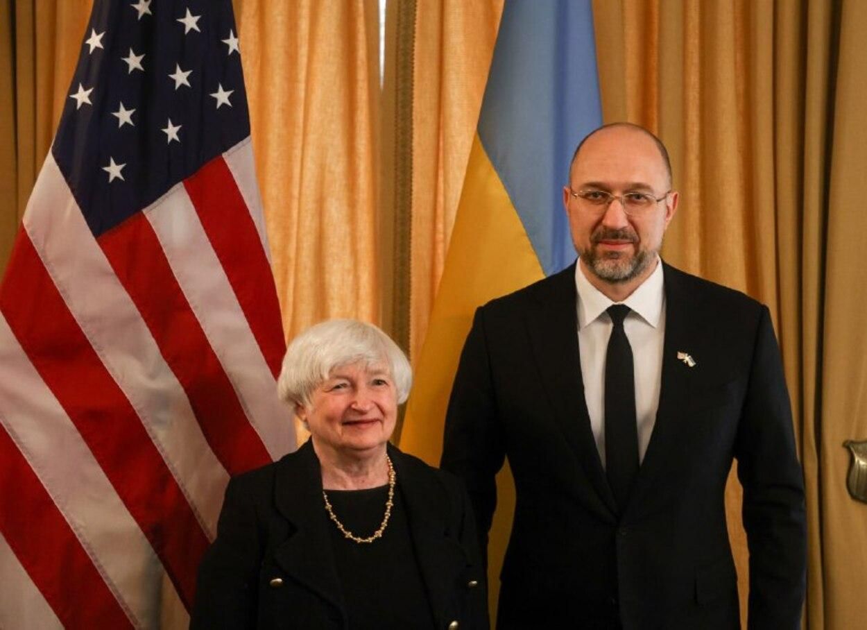 Шмигаль обговорив з міністеркою фінансів США санкції проти Росії Шмигаль обговорив з міністеркою фінансів США санкції проти Росії