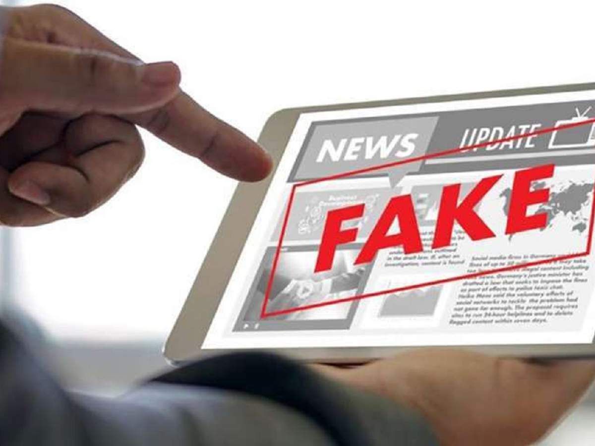 Українські силовики з підручниками історії: Лещенко розповів новий фейк російської пропаганди Українські силовики з підручниками історії: Лещенко розповів новий фейк російської пропаганди