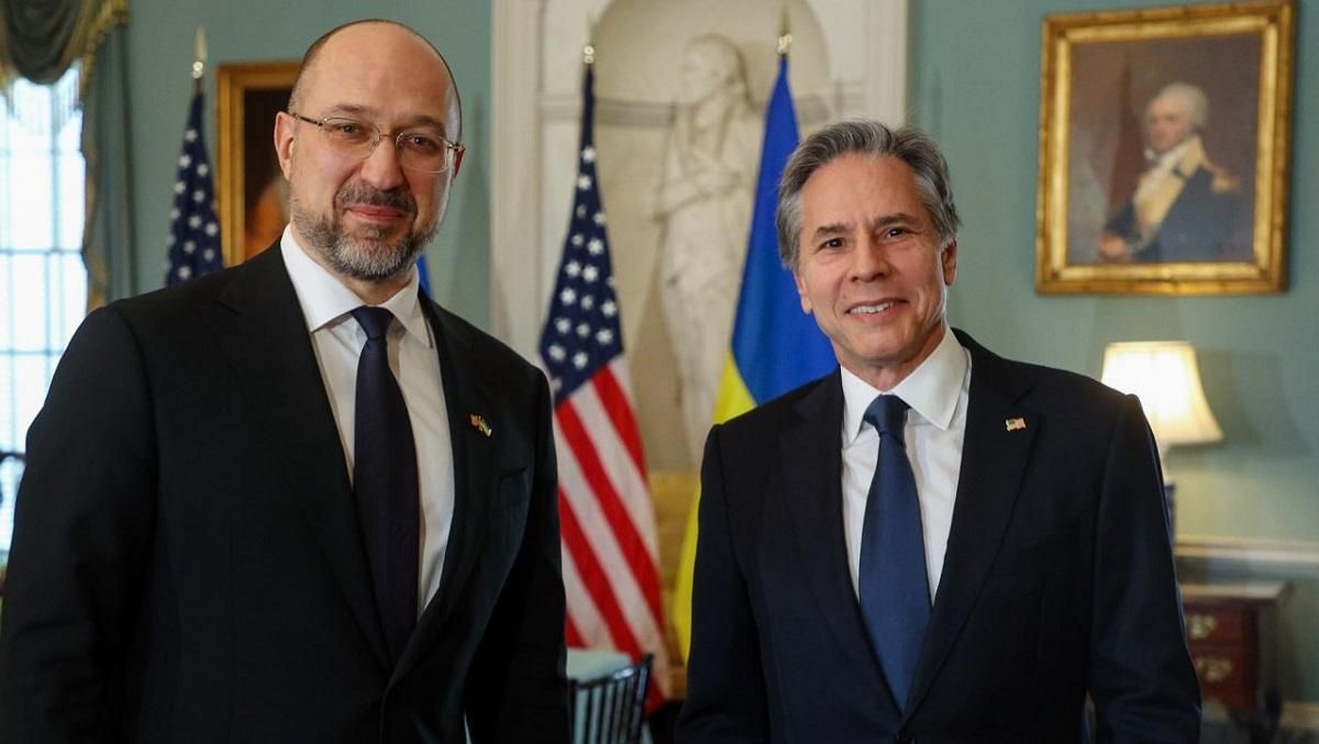 Обсудили санкции, финансы и оружие: Шмыгаль встретился с госсекретарем США Блинкеном Обсудили санкции, финансы и оружие: Шмыгаль встретился с госсекретарем США Блинкеном